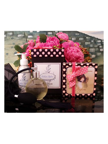 Delice Infini by La Bouquetiere