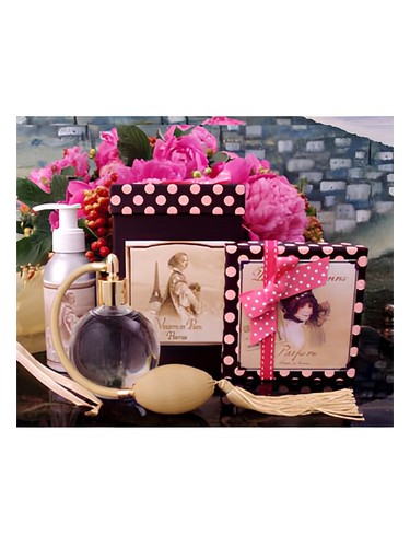 Violette de Paris by La Bouquetiere