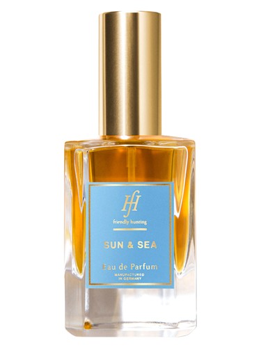 Sun & Sea by Friendly Hunting