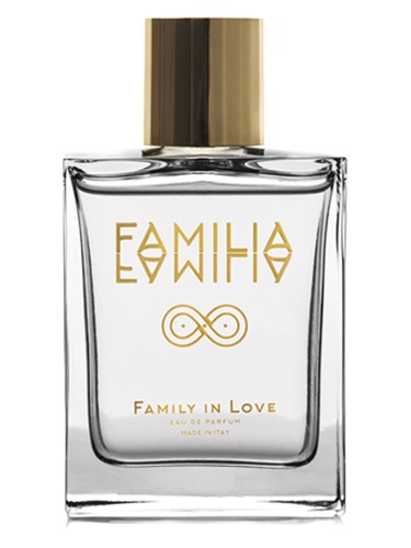 Family In Love by Familia Familia