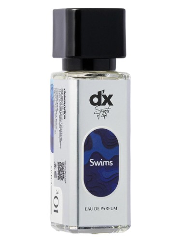 Swims by De'Xandra