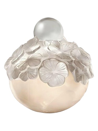 Fortune Leaves Crystal Edition by Mikimoto
