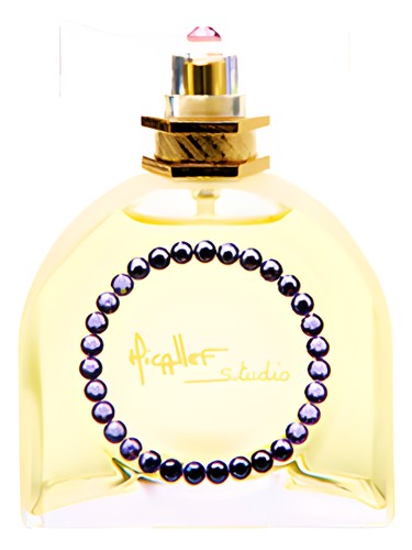 Royal Amber by M. Micallef
