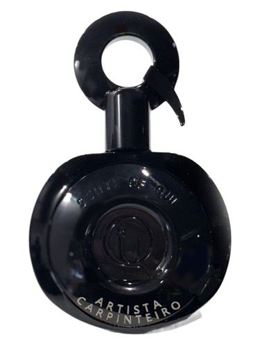 Artista Carpinteiro by Scent of Qui