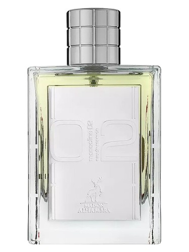 Monocline 02 by Maison Alhambra