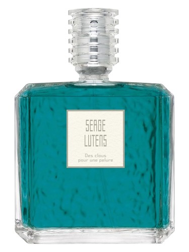Des Clous Pour Une Pelure by Serge Lutens