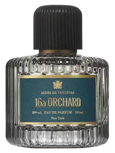 16a Orchard by Aedes de Venustas