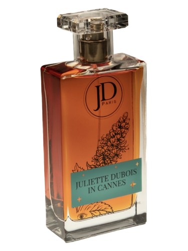 Juliette Dubois in Cannes by July St Barthelemy
