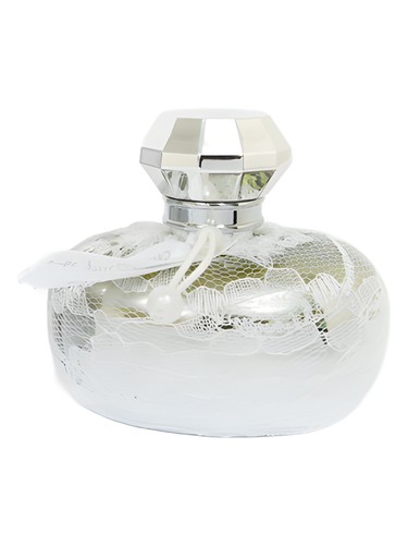 Chic Oud by Lattafa Perfumes
