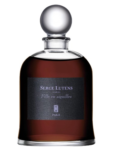 Fille en Aiguilles by Serge Lutens