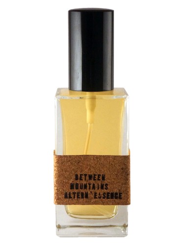 Between Mountains by Altern Essence Perfume