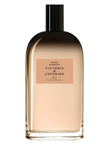 N° 15 Flor Oriental by Victorio & Lucchino