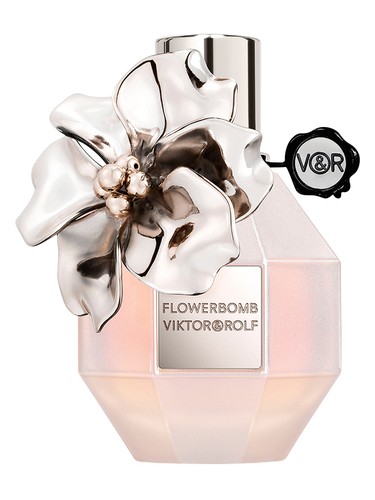 Flowerbomb Pearl Pink Limited Edition by Viktor&Rolf