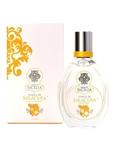 No. 2 Lumia di Siracusa by Aria di Sicilia