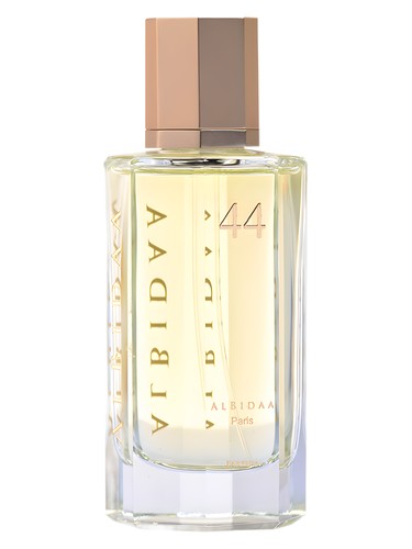 Nº44 by AlBidaa