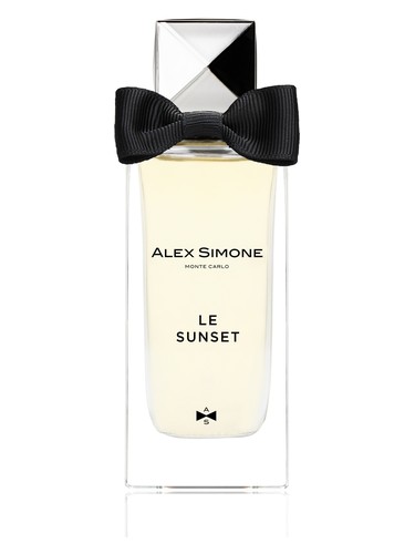 Le Sunset by Alex Simone