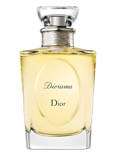 Les Creations de Monsieur Dior Diorama by Dior