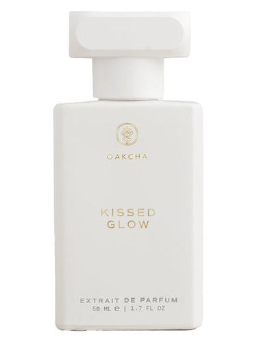 Kissed Glow by Oakcha