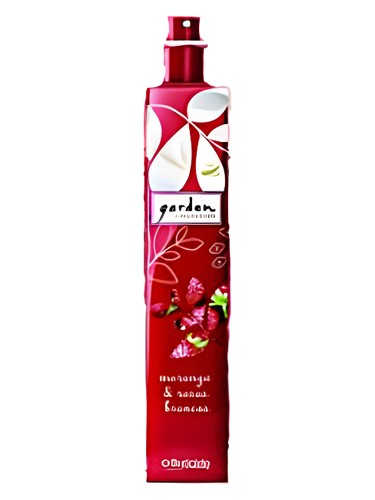 Morango e Rosas Brancas by O Boticário