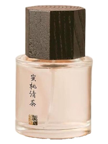 Mi Tao Qing Cha 蜜桃清茶 by Sixiangwei 司香尉