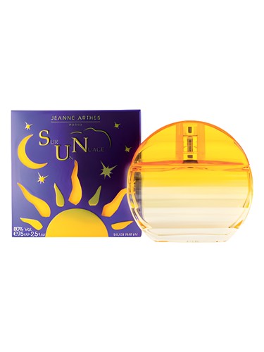 Sun by Jeanne Arthes
