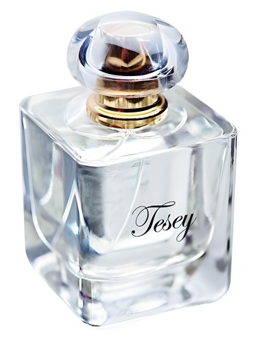 Tesey by Les Contes