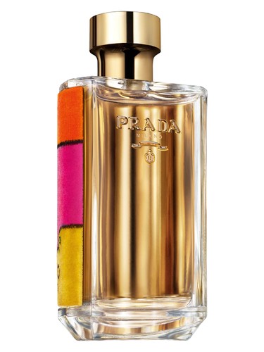 La Femme Velvet Edition by Prada