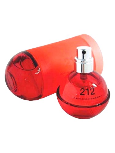212 Shiny Silver by Carolina Herrera