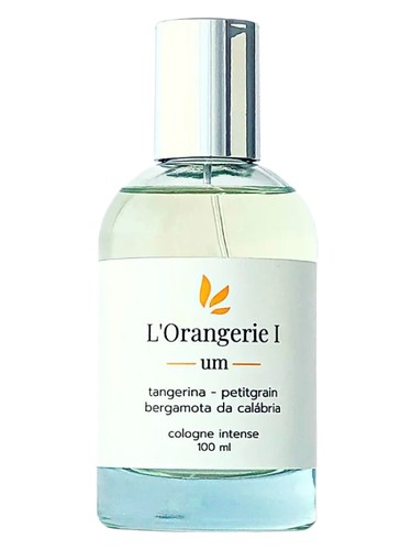 L'Orangerie I by Maracujá Brasil