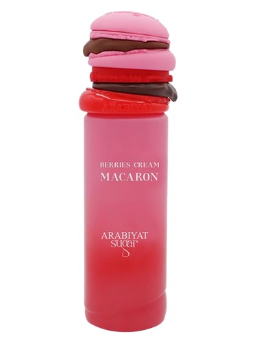 Berries Cream Macaron by Arabiyat Sugar