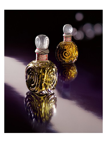 Voilette de Madame by Guerlain