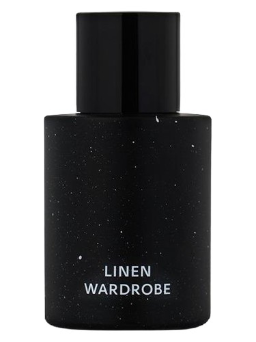 Linen Wardrobe by Holibanum