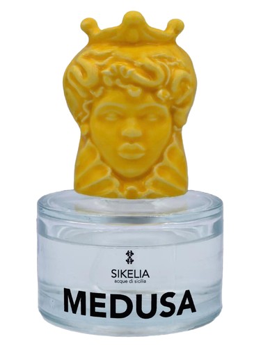 Medusa by Sikelia