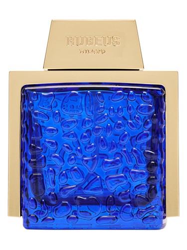 Bleu by Rubeus