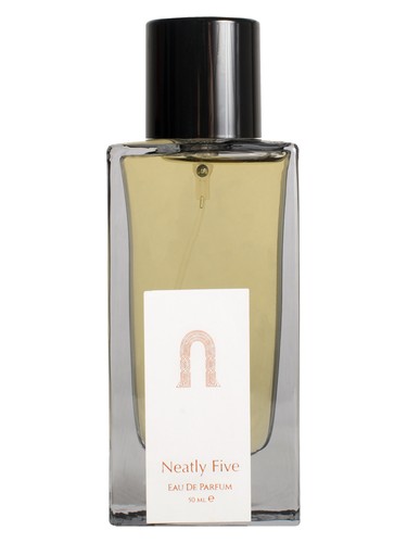 Neatly Five by NSHQ