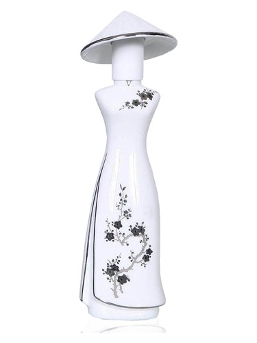 Miss Vietnam Saigon by Saigon Cosmetics