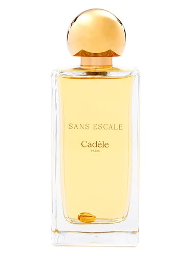 SANS ESCALE by Cadèle Paris