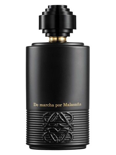 De Marcha Por Malasaña by Loewe