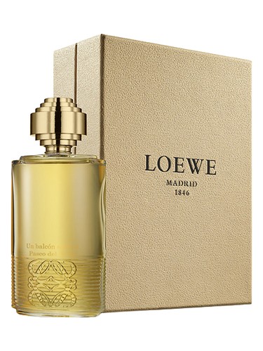 El cielo sobre la Plaza de Oriente by Loewe